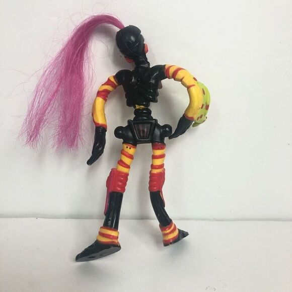 slammers zombie skateboarder skater 1990s mattel pink hair 5 inche action figure - Picture 3 of 4
